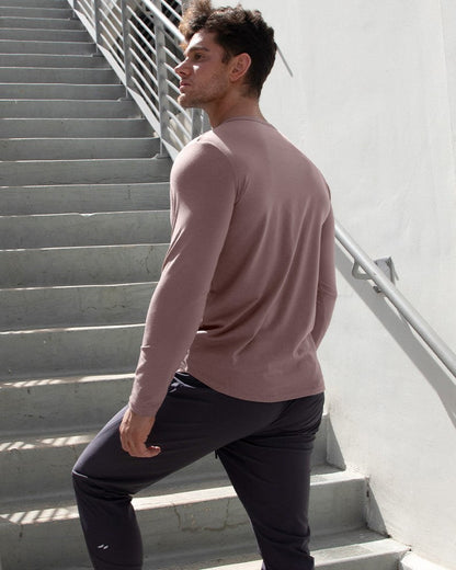 All Day Elite Curve-Hem Tee Stretch Long Sleeve